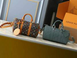 Picture of Louis Vuitton Handbags _SKUfw186453173fw